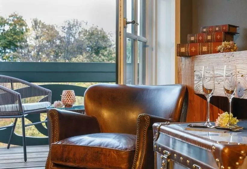 Majatalo Villa Ottilienruh Spitzweg Suite