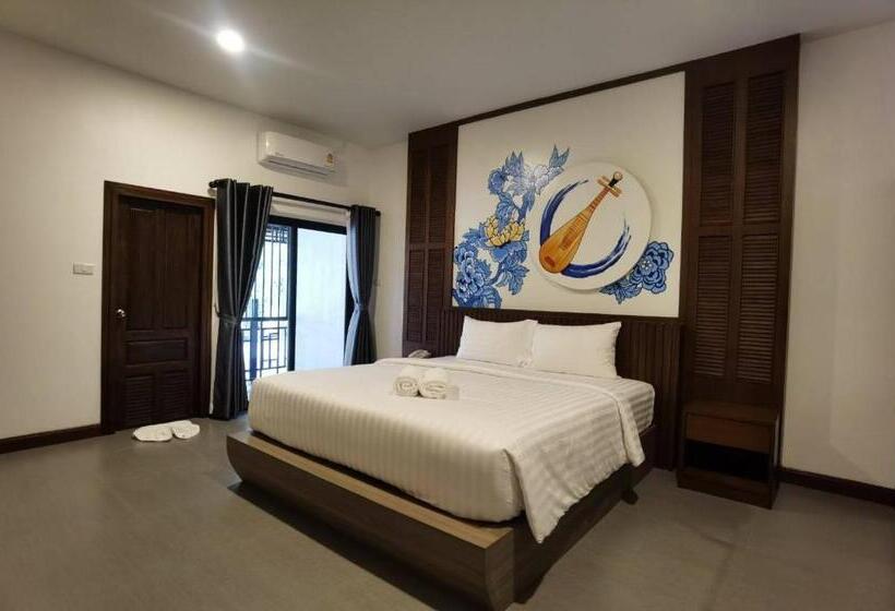 โรงแรมชลาลัย กระบี่ Chalalai Hotel Krabi