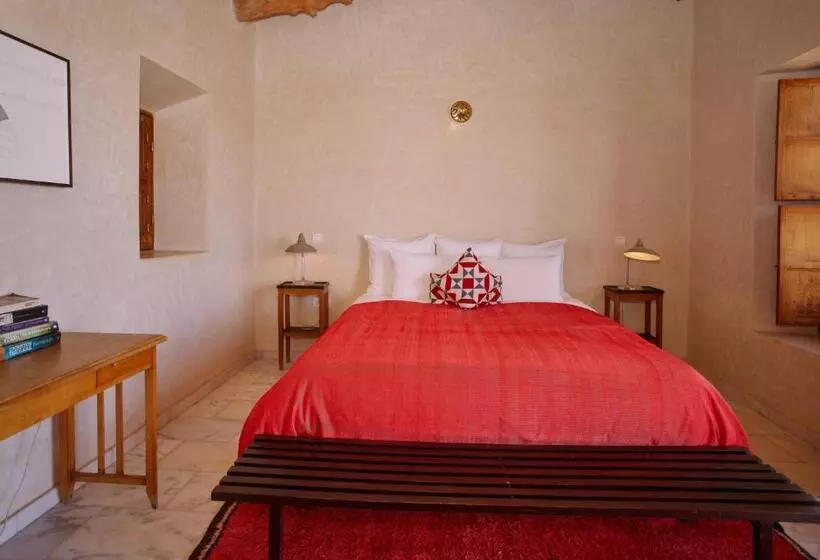 Aamiaismajoitus (B&B) Dar Imiri