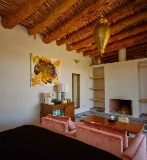 Aamiaismajoitus (B&B) Dar Imiri