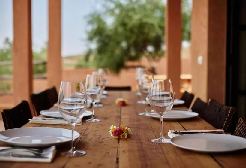 Aamiaismajoitus (B&B) Dar Imiri