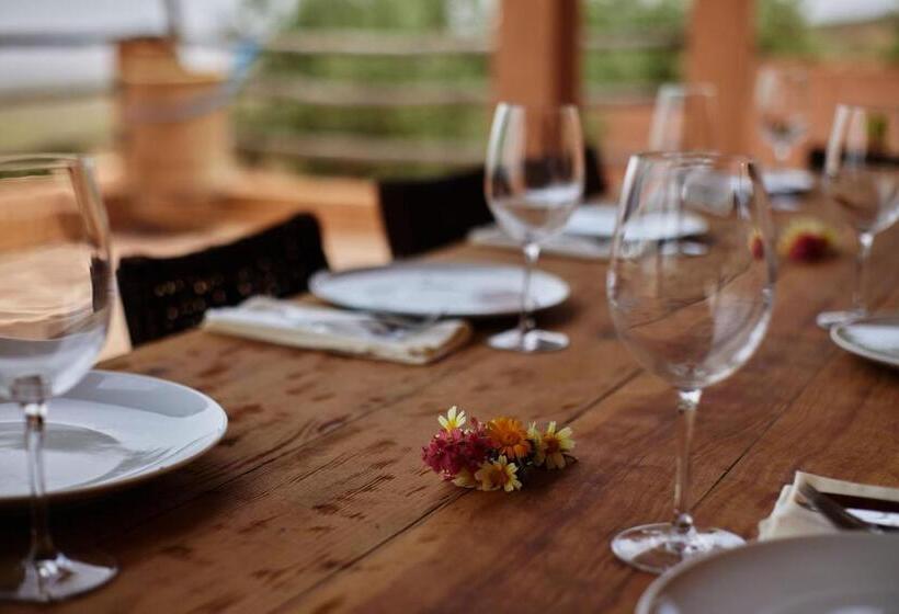 تختخواب و صبحانه Dar Imiri