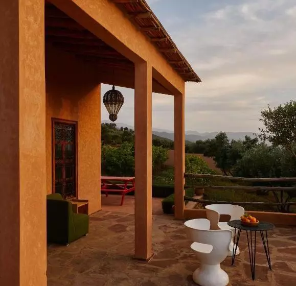 Aamiaismajoitus (B&B) Dar Imiri