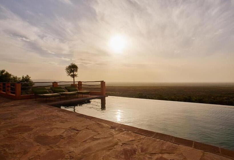 تختخواب و صبحانه Dar Imiri