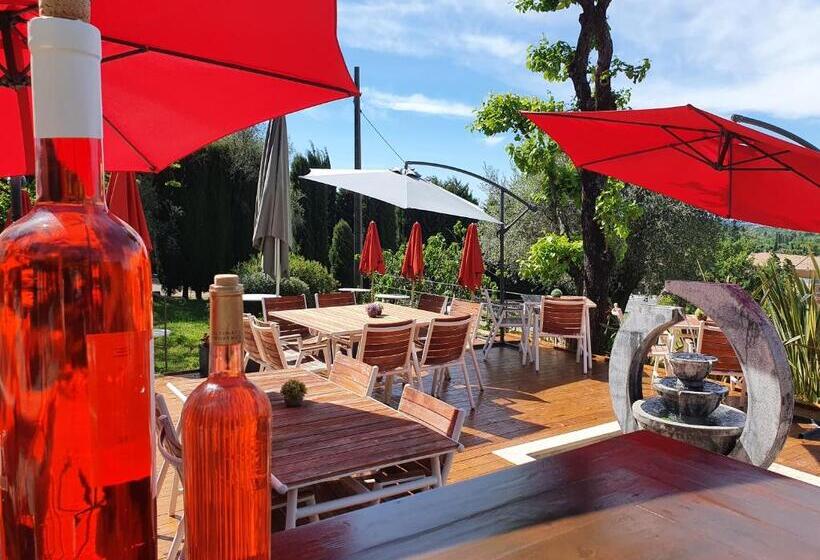 مبيت وإفطار Les Chambres D Hôtes De L Oliveraie