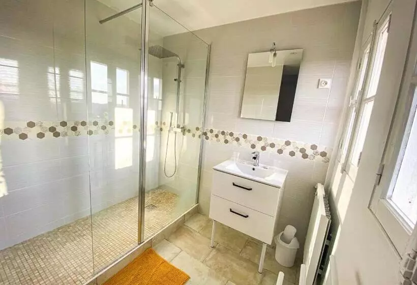 ベッドアンドブレックファースト Les Chambres D Hôtes De L Oliveraie
