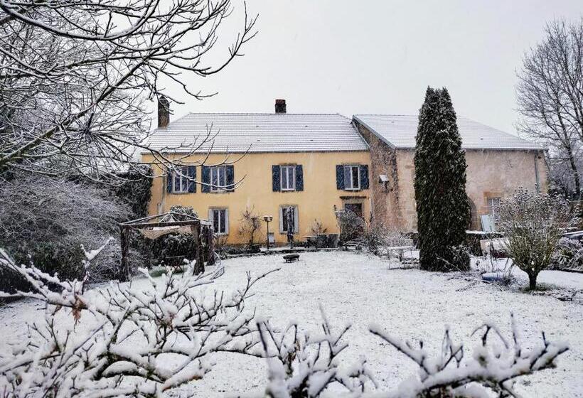 Bed and Breakfast Maison Egalité