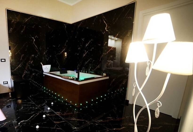 تختخواب و صبحانه My Luxury