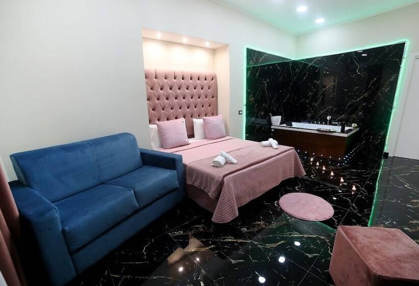 تختخواب و صبحانه My Luxury