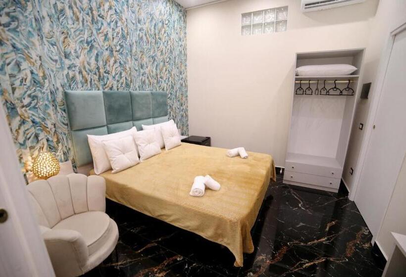 تختخواب و صبحانه My Luxury