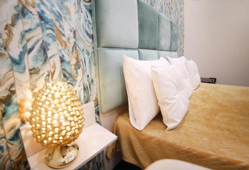 تختخواب و صبحانه My Luxury