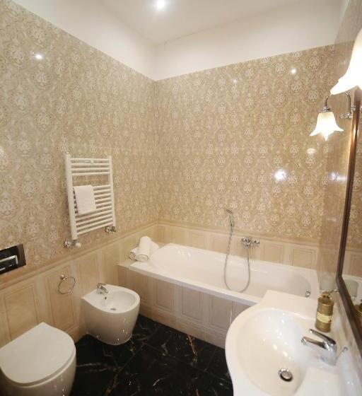 تختخواب و صبحانه My Luxury