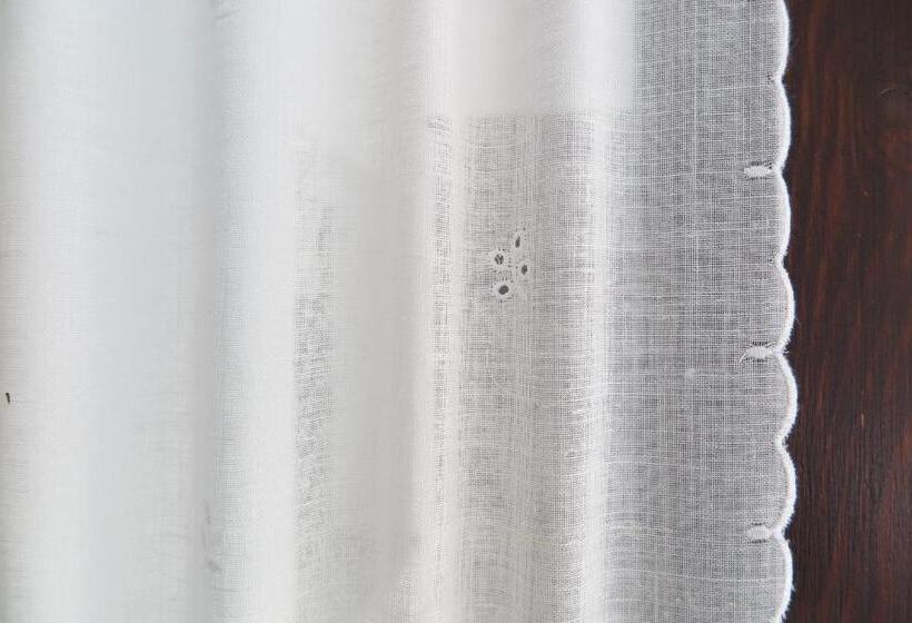 Bed and Breakfast Tomé, Casa De Huéspedes