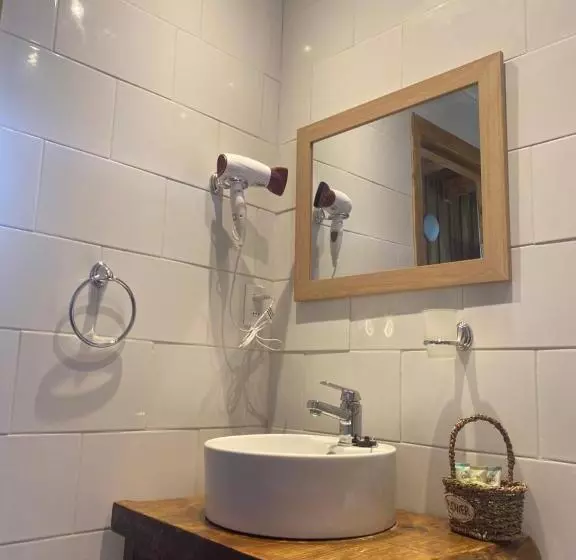 El Encanto De Antilhue