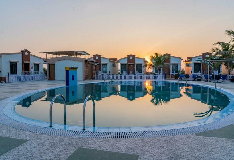 ホテル Flamingo Club & Resort, Una Gujarat, 3km Away From Diu Checkpost