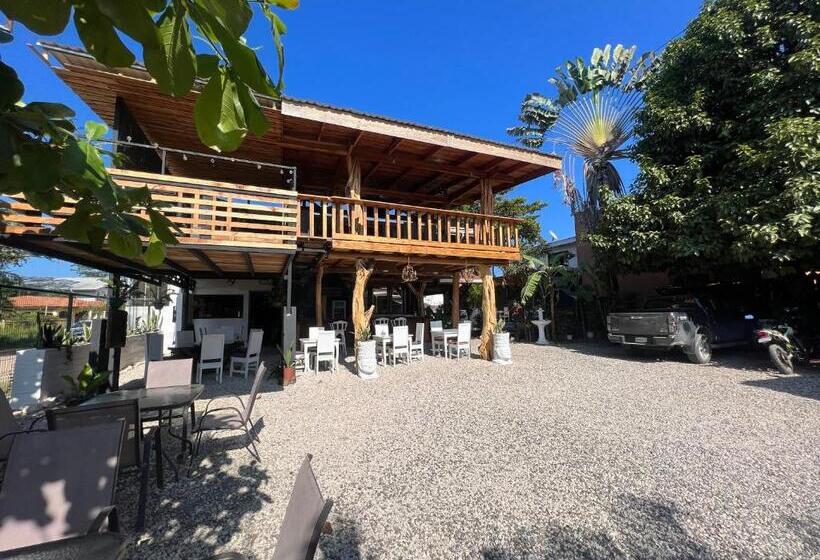 فندق La Flor De Coco