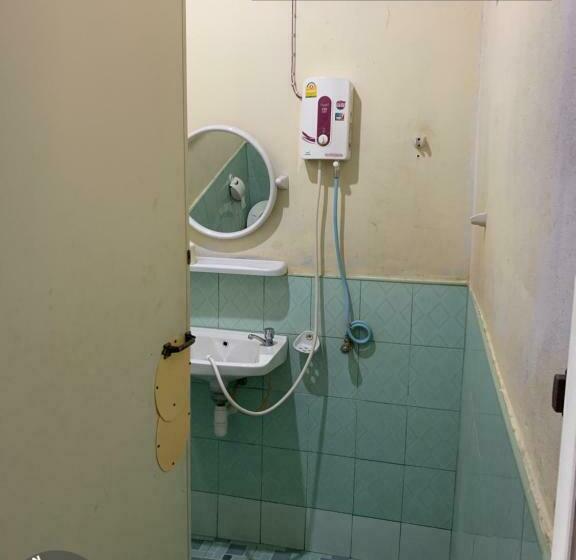 ペンション Pa Kha Guesthouse