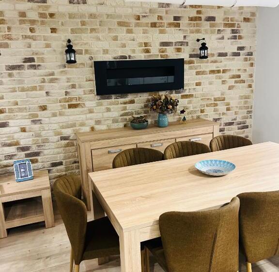 Pensão Top Properties And Home