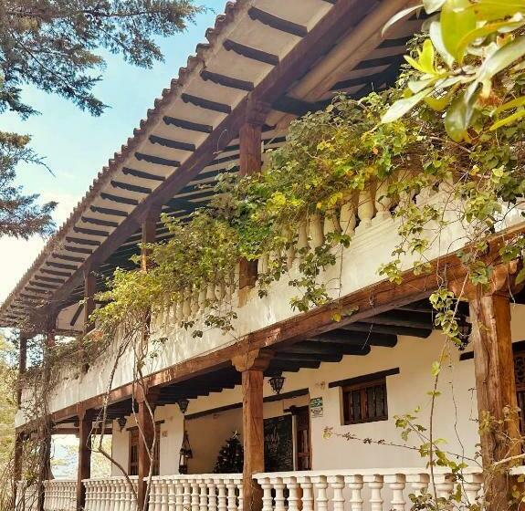 هاستل Lo Nuestro Hospedaje