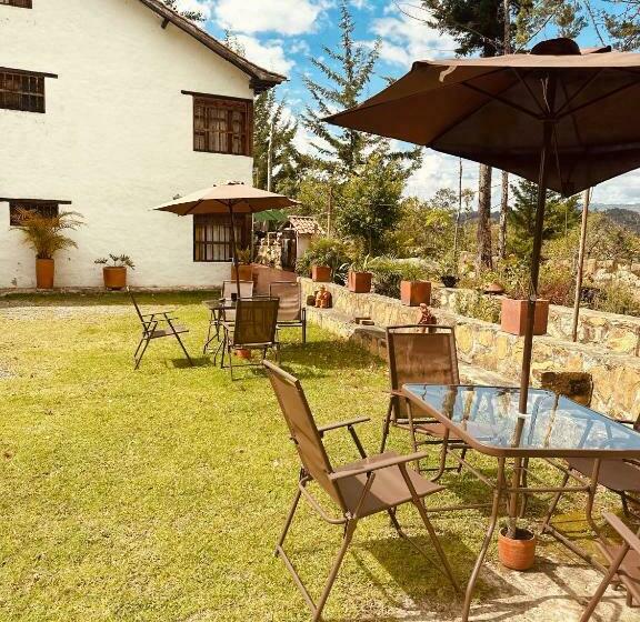 هاستل Lo Nuestro Hospedaje