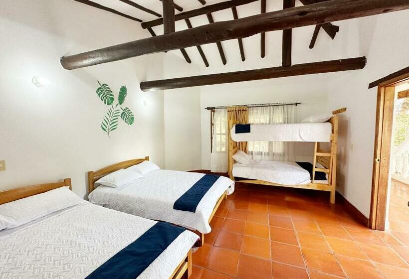 هاستل Lo Nuestro Hospedaje