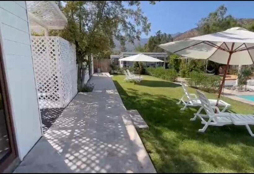 Bed & Breakfast Cabañas Aires Del Toro, Boutique & Bb Curacavi