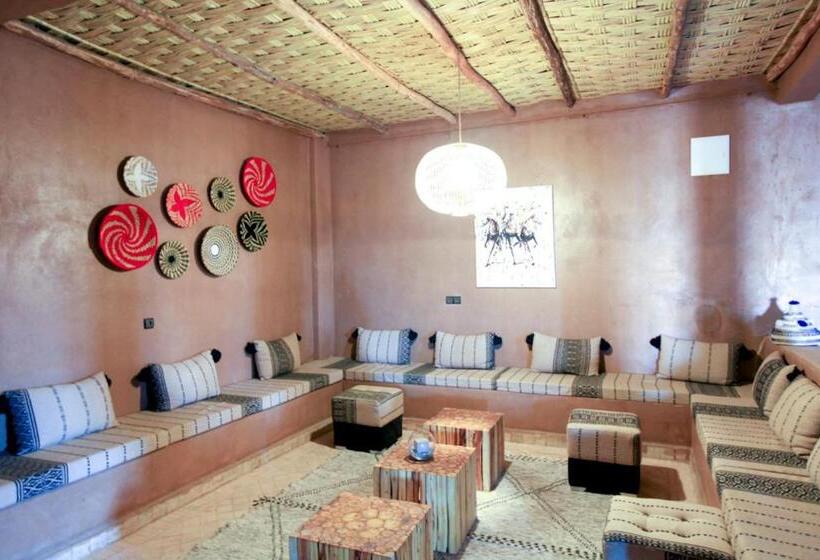 تختخواب و صبحانه Riad Dar Tiziri