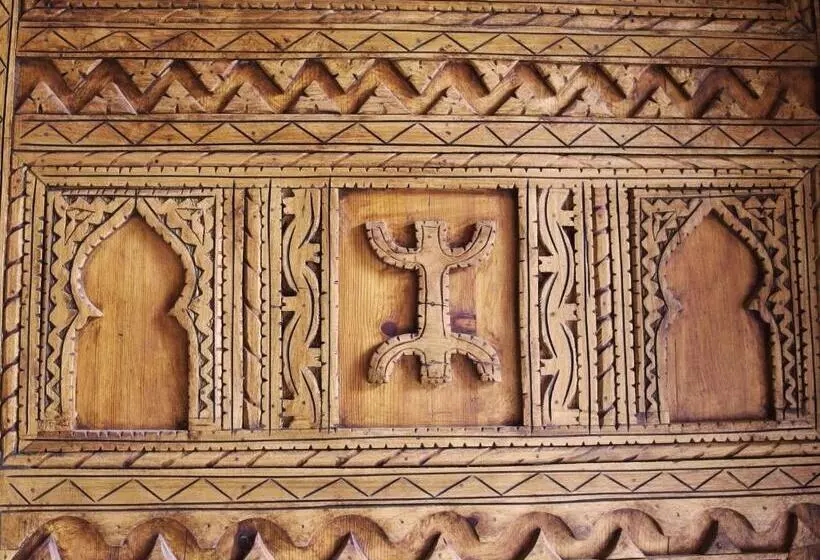 تختخواب و صبحانه Riad Dar Tiziri