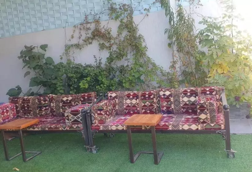 Hotelli شاليهات لافندر الباحه بلجرشي