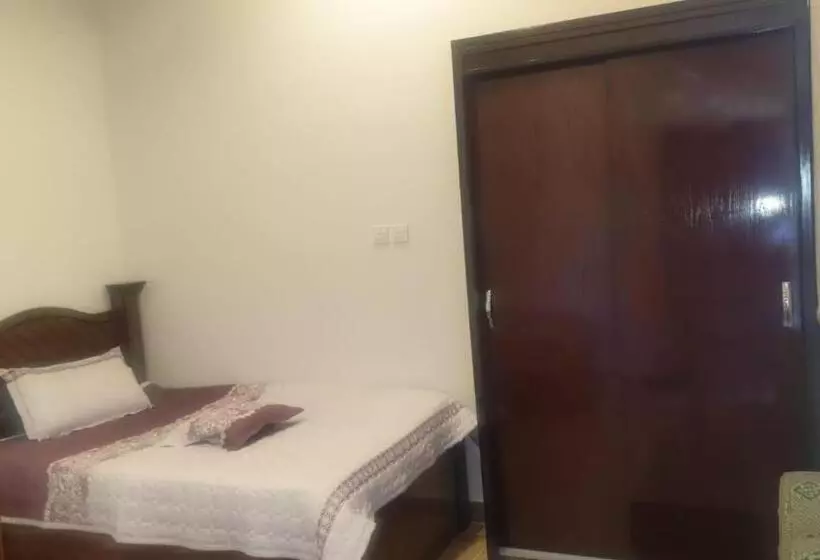 Hotelli شاليهات لافندر الباحه بلجرشي