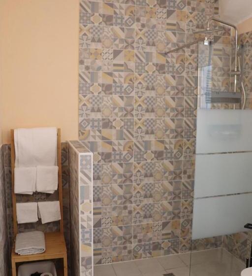 בית מלון כפרי Cascina Angelina