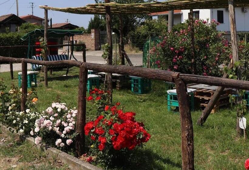 בית מלון כפרי Cascina Angelina