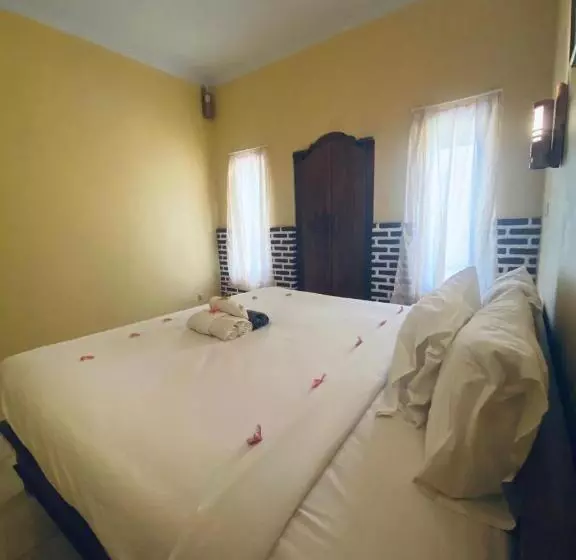 Hotelli Eco Moringa Garden