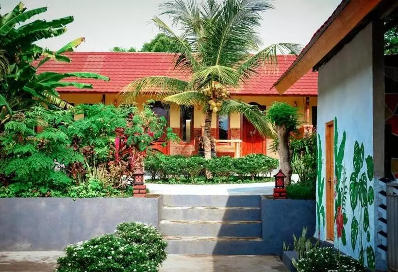 Hotelli Eco Moringa Garden