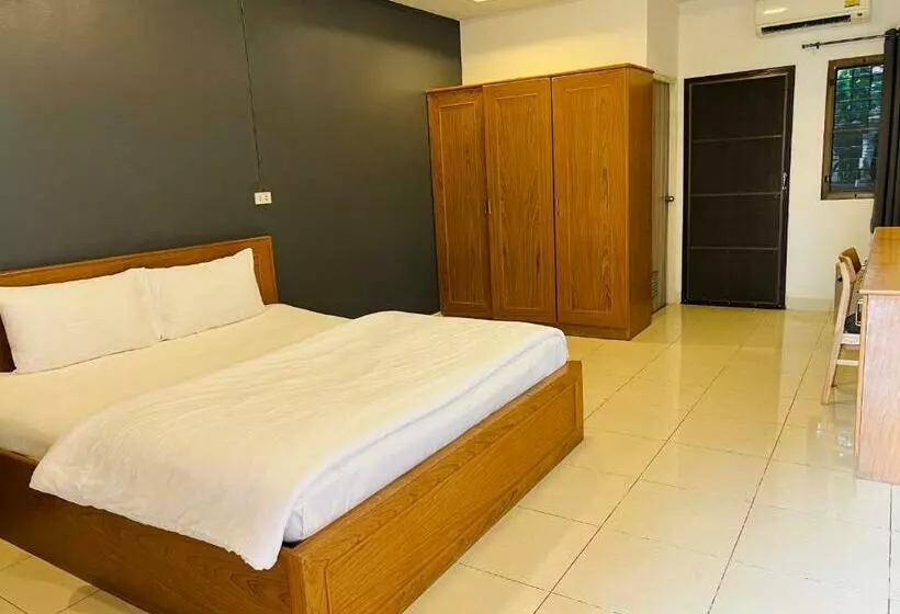 Hotelli Jj Palace เจเจ พาเลซ