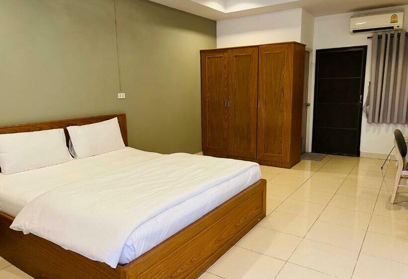 Hotel Jj Palace เจเจ พาเลซ