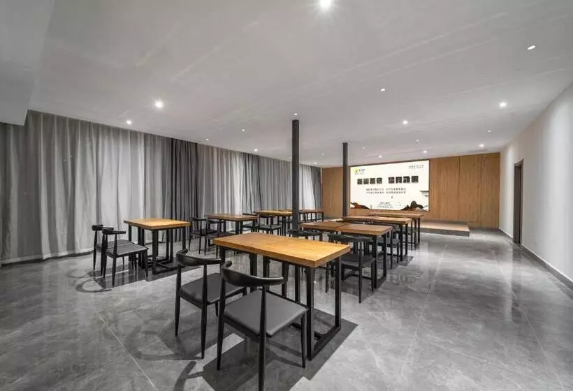 Hotelli Lanshan Moon Resort