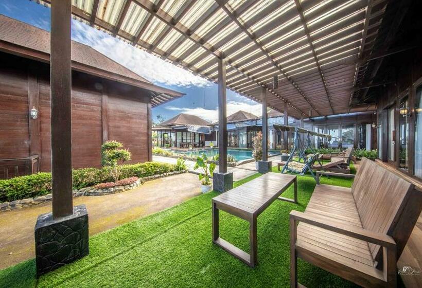 בית מלון כפרי Shankara Munduk Bali