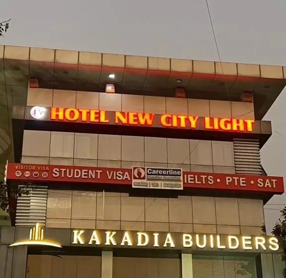 Hotelli New City Light