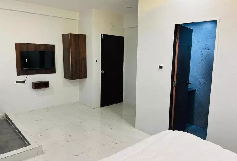 Hotelli New City Light