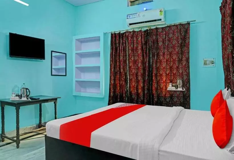 ホテル Oyo Flagship 70391  Babas House Banaras Railway Station