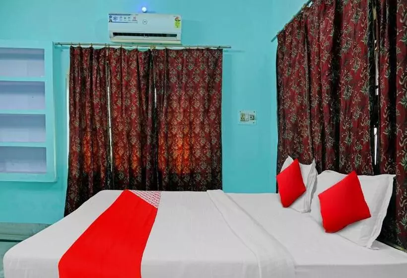 ホテル Oyo Flagship 70391  Babas House Banaras Railway Station
