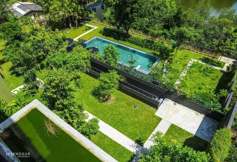 Hotelli Splendour Residence