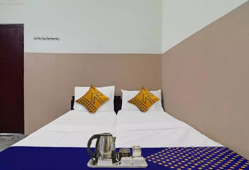 ホテル Spot On Sri Sai Lohith Lodge Near Secunderabad Railway Station