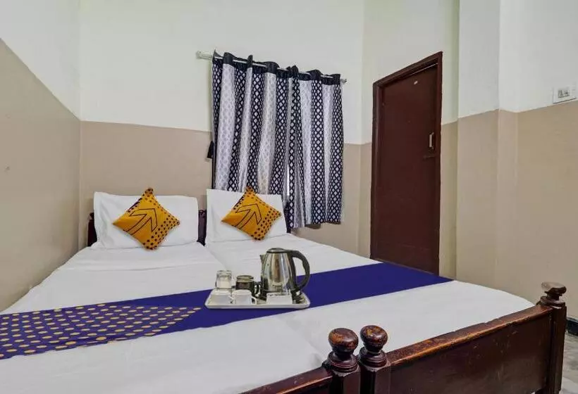 ホテル Spot On Sri Sai Lohith Lodge Near Secunderabad Railway Station