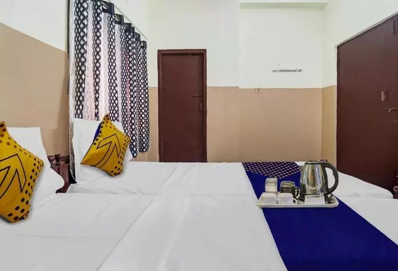 ホテル Spot On Sri Sai Lohith Lodge Near Secunderabad Railway Station