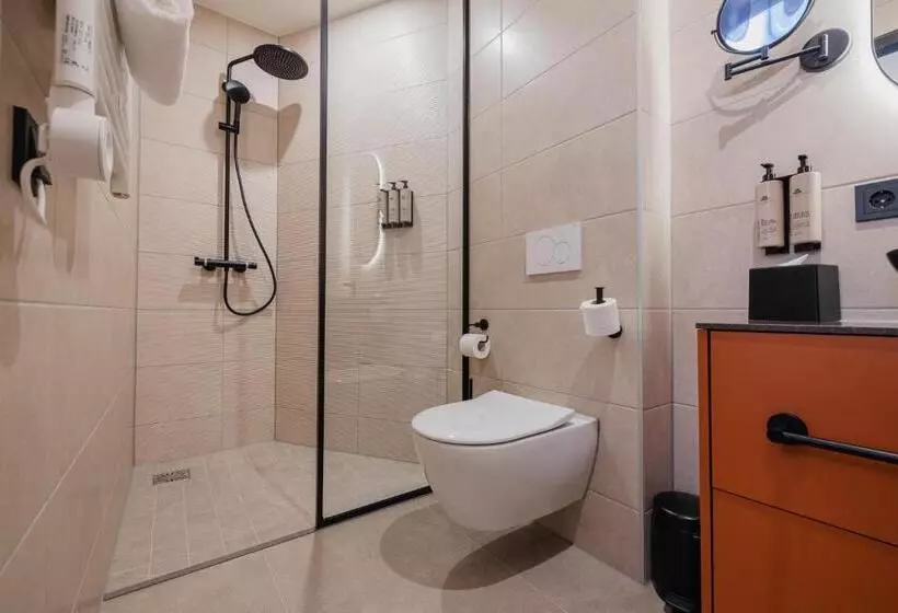 Hotelli St Joris I Kloeg Collection