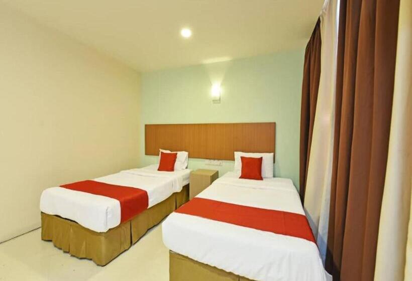 Mrc Hotel Melaka Raya