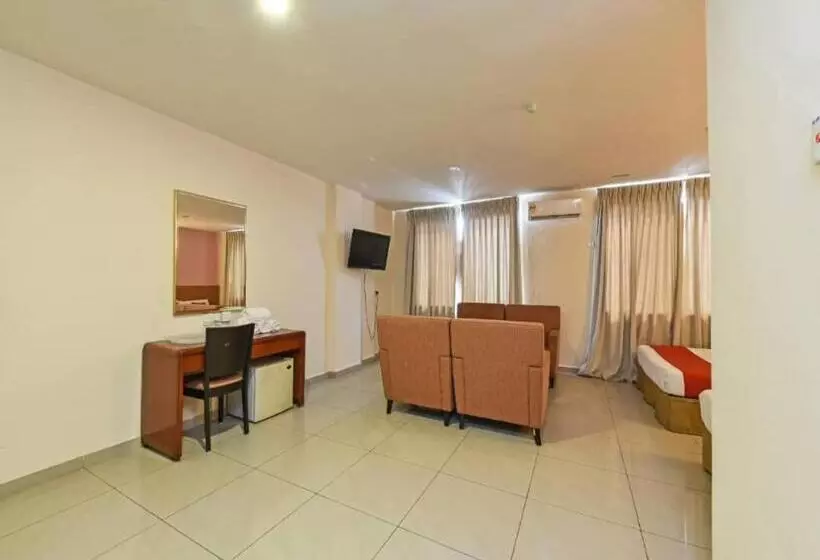 Mrc Hotel Melaka Raya