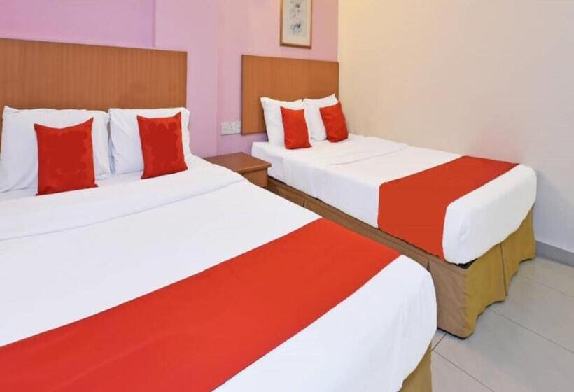 Mrc Hotel Melaka Raya